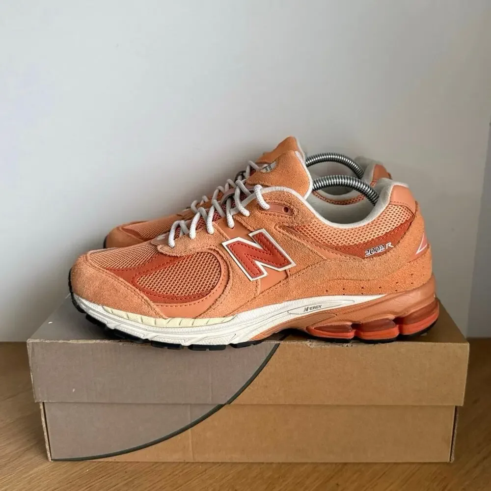 New Balance 2002 R ‘Copper Clay’ Men Sneakers - SZ 9.5